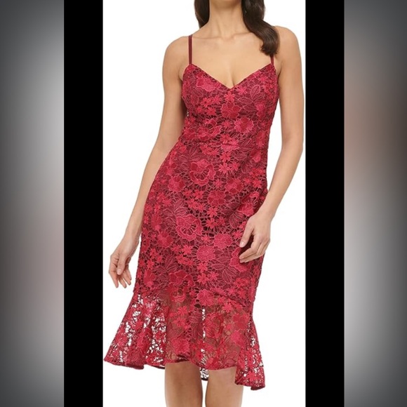 BNWT Guess floral embroidered mermaid dress - Picture 1 of 4